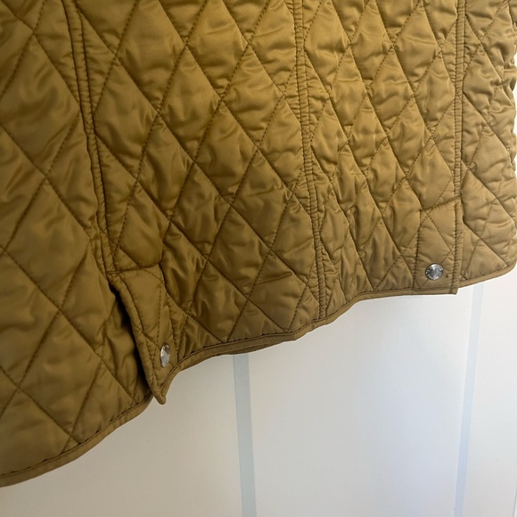 LL Bean Vest Women’s Large Tan Quilted Utility Field Hunting Plaid Lined NWOT - Picture 6 of 10